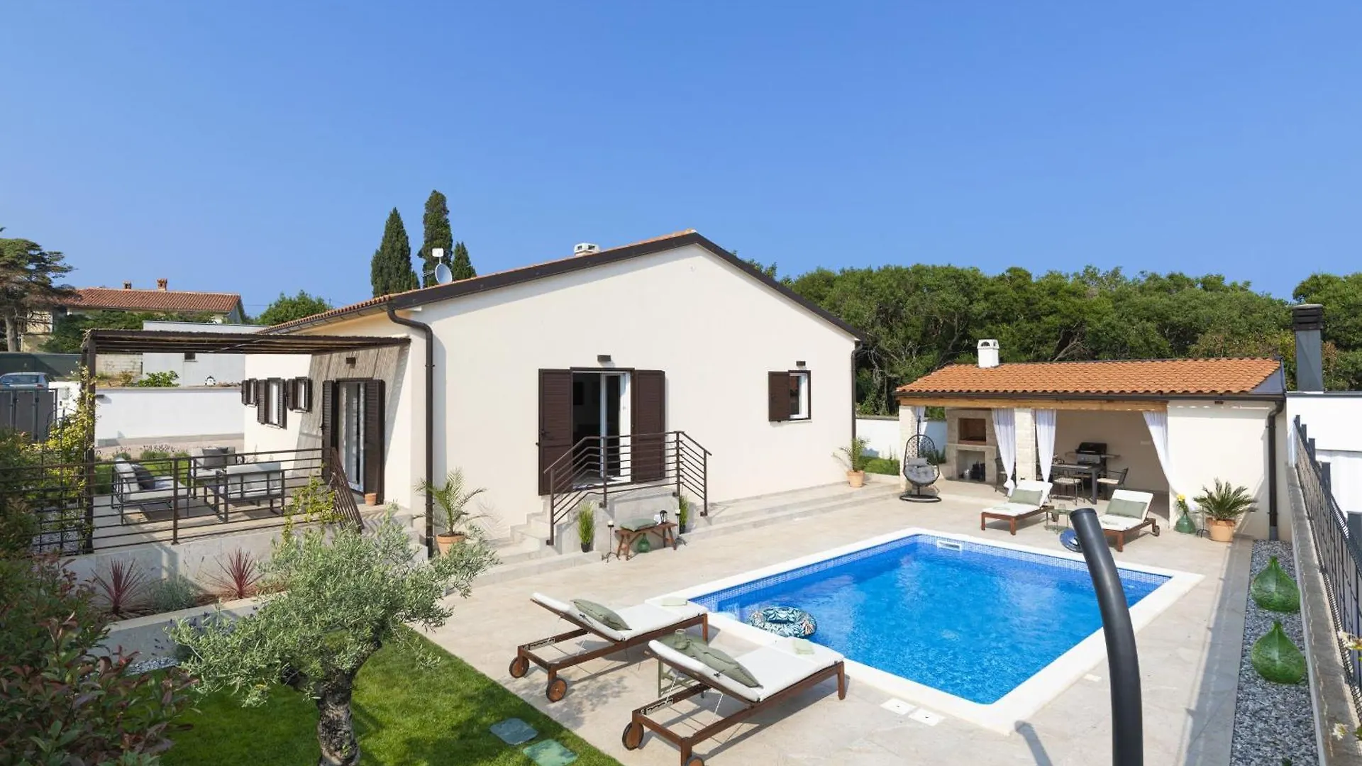 פולה Villa Ridollin