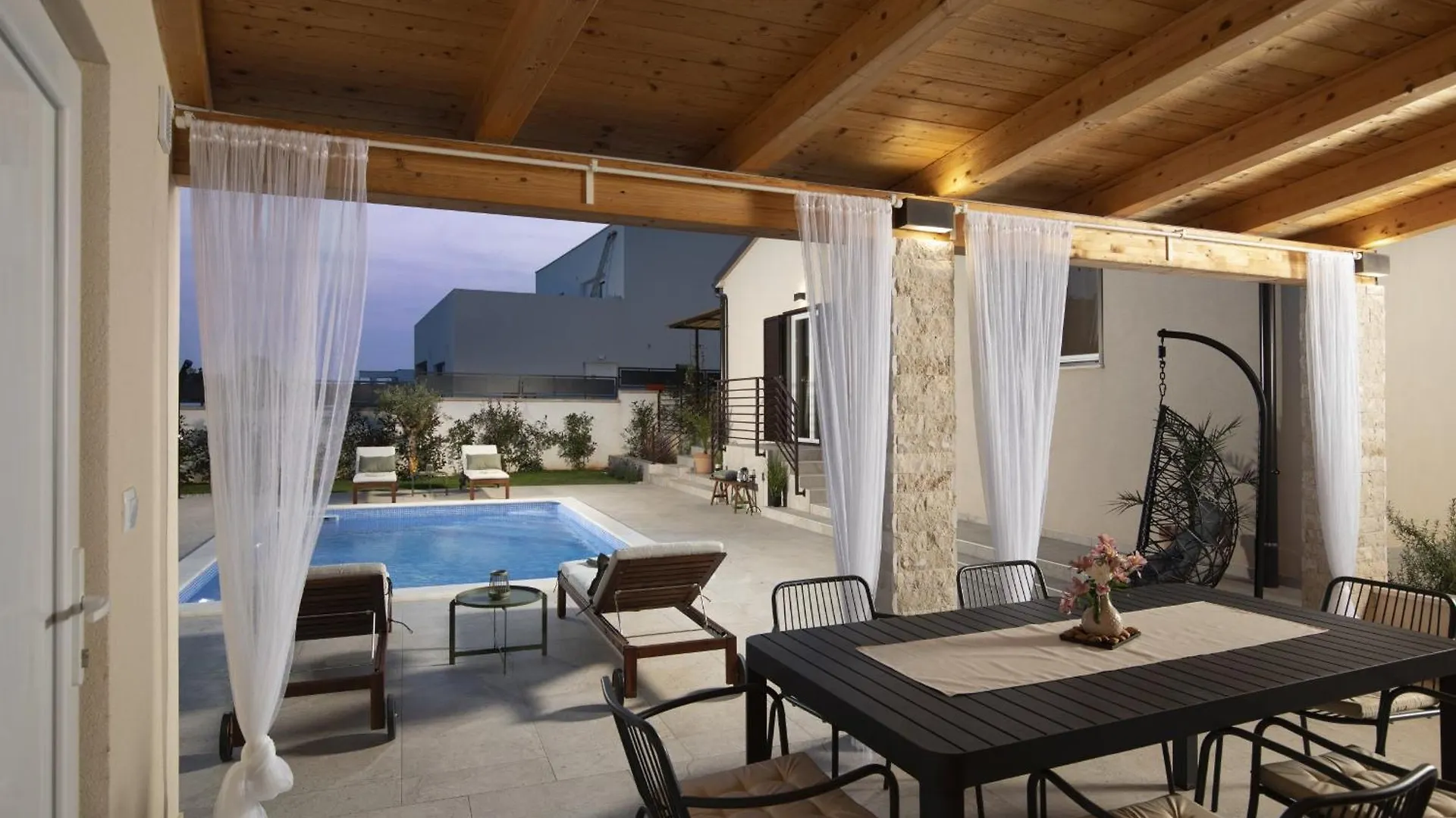 פולה Villa Ridollin