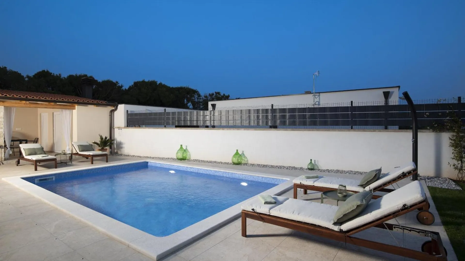 פולה Villa Ridollin